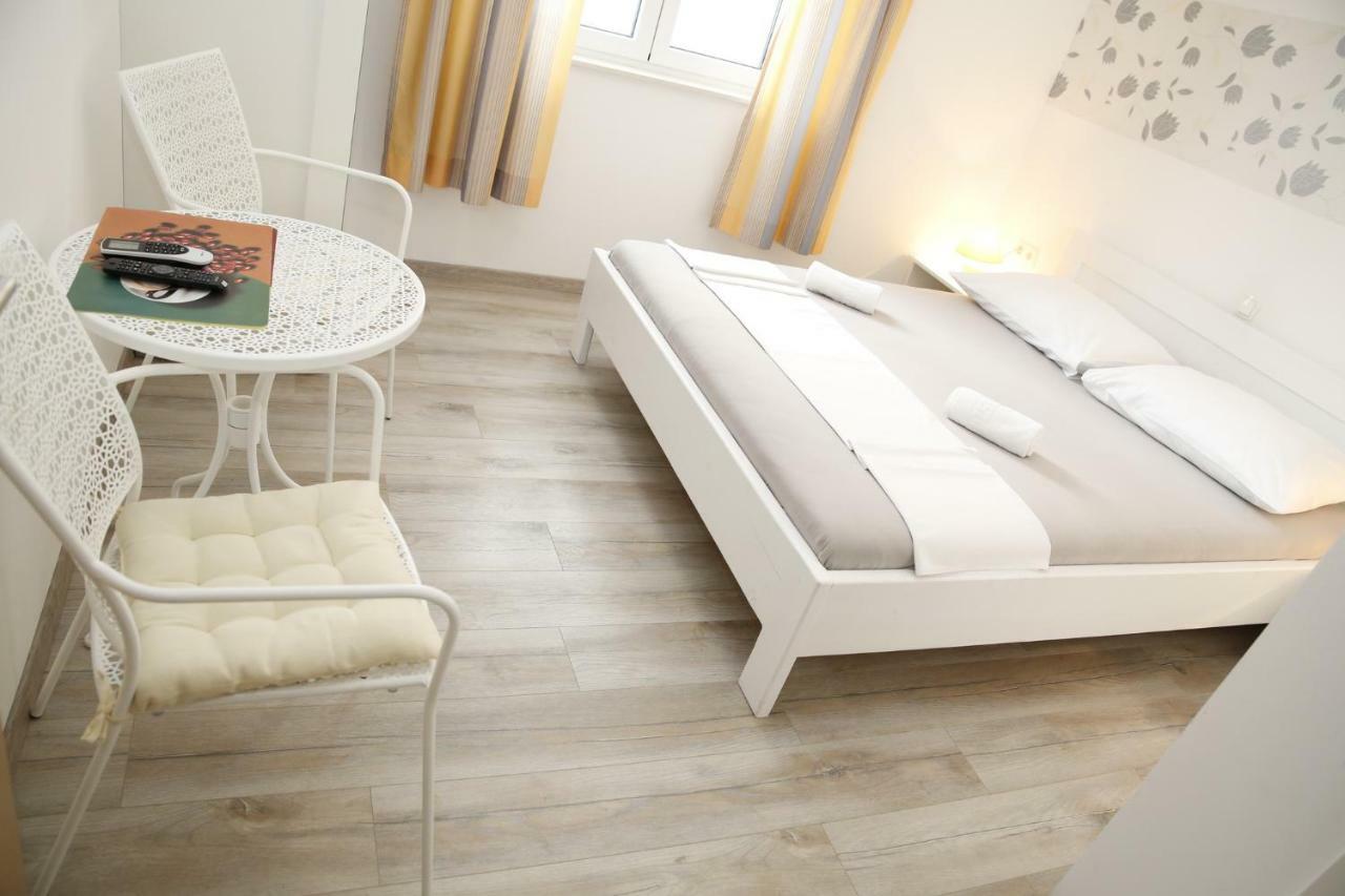 Apartments Gabrijel Vodice Szoba fotó